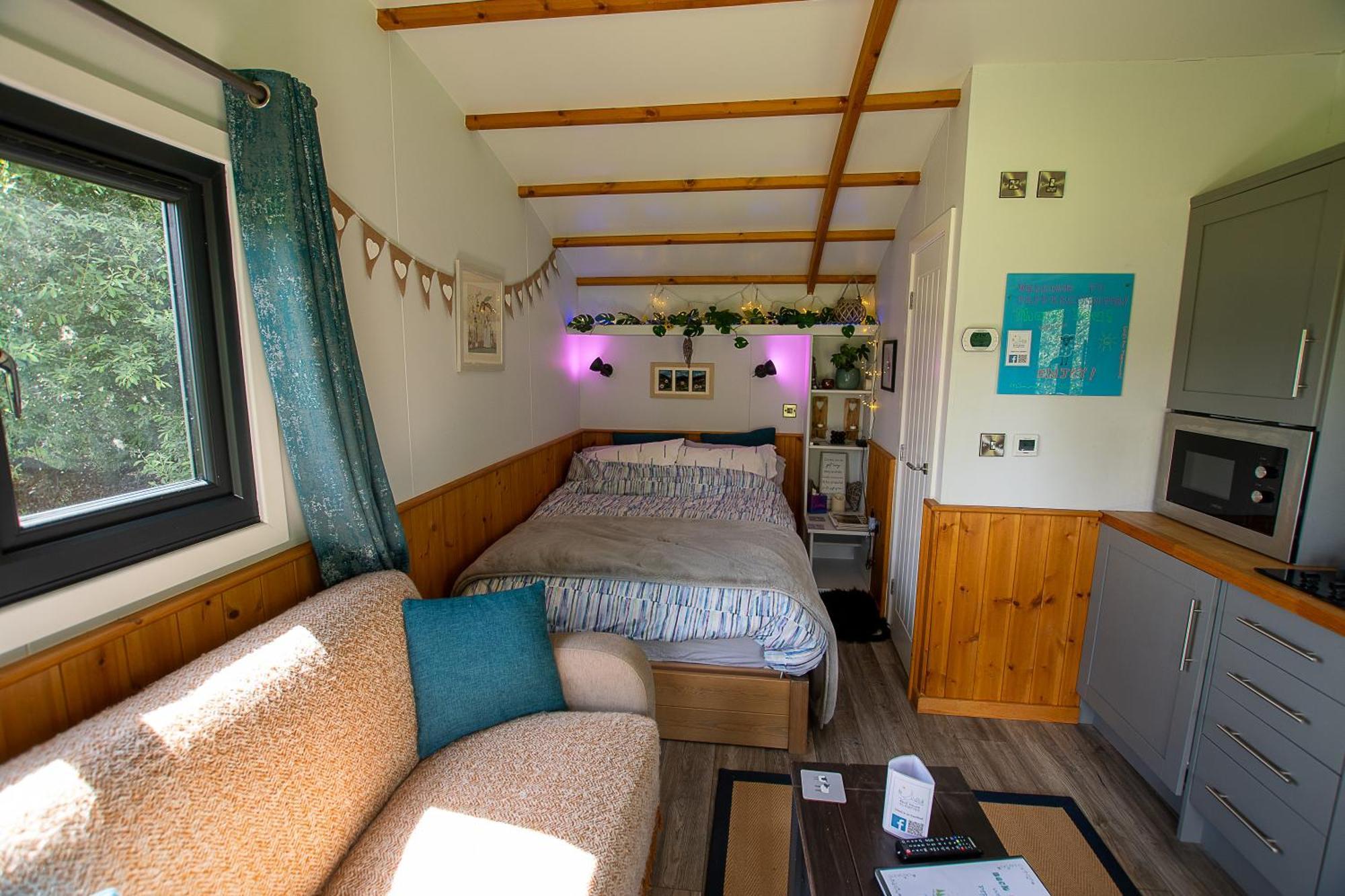 ホテル Peppercorn Pod At Beck House Glamping Salmonby エクステリア 写真